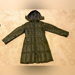 Eddie Bauer goose down winter coat with hood